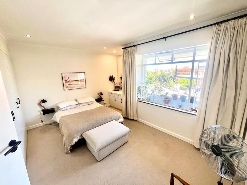 2 Bedroom Property for Sale in Newlands Western Cape